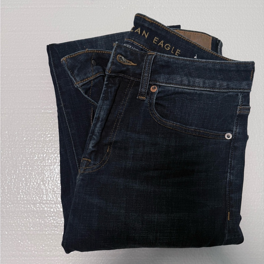 American Eagle Outfitters woman’s  Relaxed Straight jeans